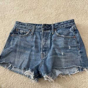 girlfriend jean shorts size 26